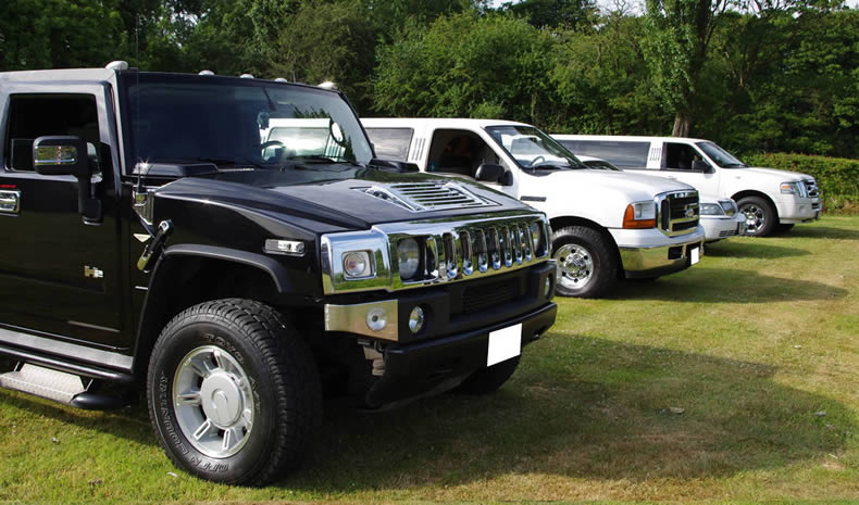 Limousines in Leicester - Lincoln, 4x4 and Hummer models