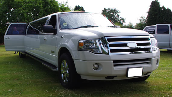 12-seater Expedition in white